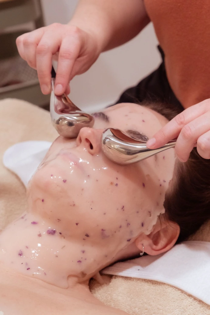 Soin visage personnalisé, sur mesure, glow et éclat